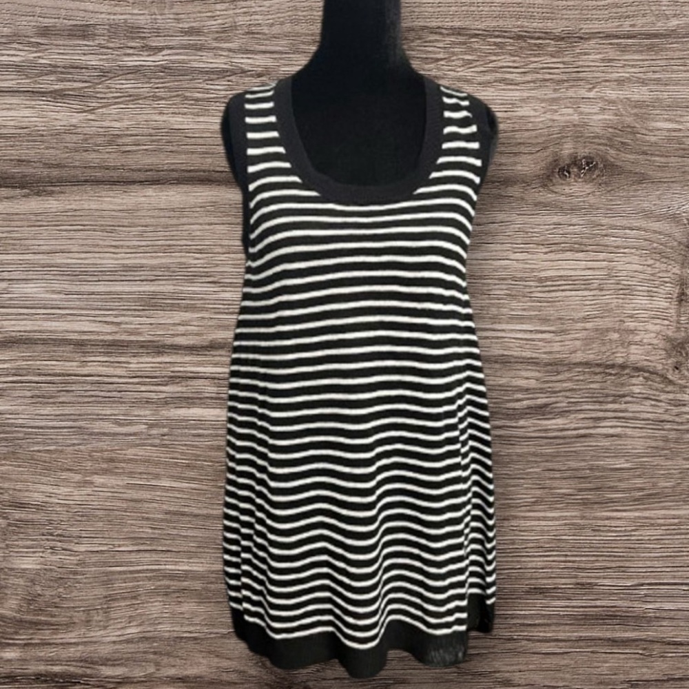 Workshop Andrea Jovine Black & White knit Striped Tank Top